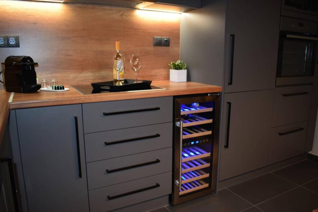 Ockto Luxurious Business Travel Apartment Athen Eksteriør billede